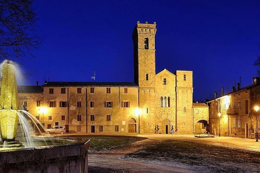 Casa Del Castorino Apartment Abbadia San Salvator Exterior photo